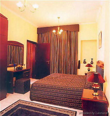 Al Sharq Hotel Apartment Sharjah Exterior photo