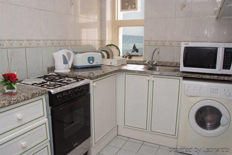 Al Sharq Hotel Apartment Sharjah Exterior photo