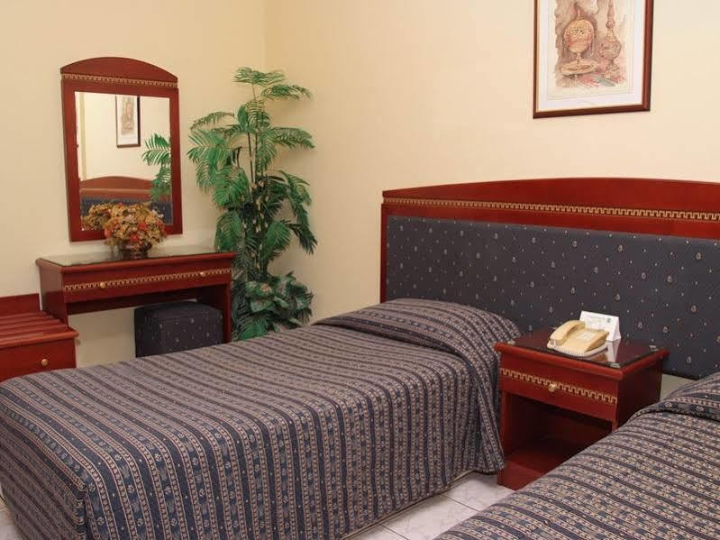Al Sharq Hotel Apartment Sharjah Exterior photo